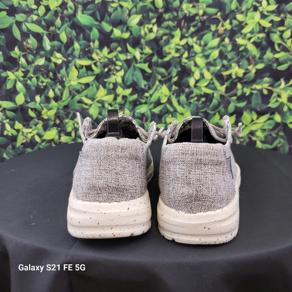 Hey Dude Wendy Linen Iron Size 7